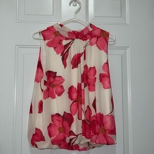 Pink floral sleeves top